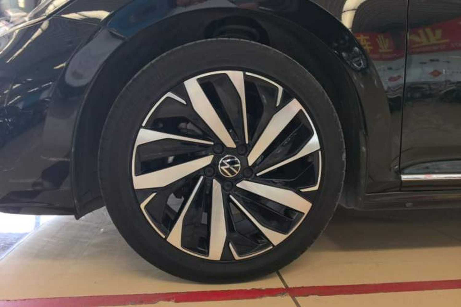 Used Volkswagen Passat 2022 330TSI Starry Elite Edition Left Front Wheel Hub