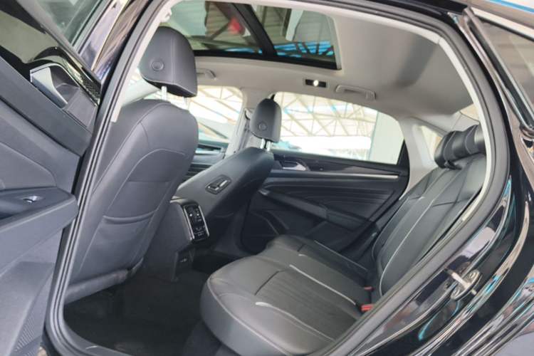 Used Volkswagen Passat 2022 330TSI Elite Edition Custom Version Left Rear Seat