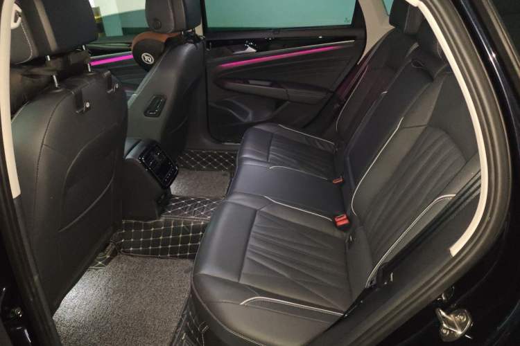 Used Volkswagen Passat 2022 330TSI Starry Luxury Edition Left Rear Seat