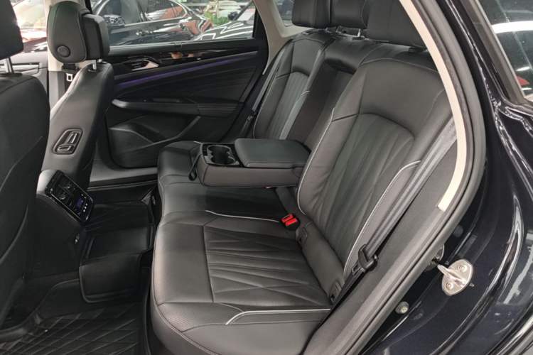 Used Volkswagen Passat 2022 330TSI Starry Luxury Edition Left Rear Seat