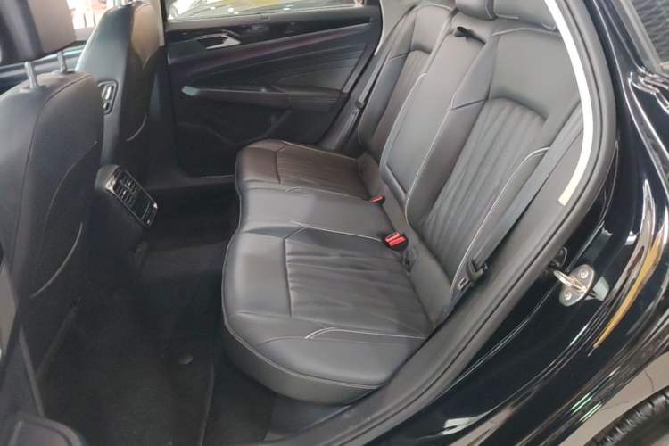 Used Volkswagen Passat 2022 330TSI Luxury Edition Left Rear Seat