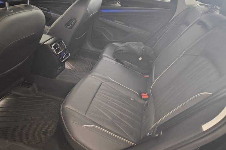 Used Volkswagen Passat 2022 330TSI Starry Luxury Edition Left Rear Seat