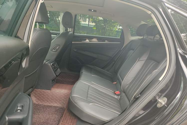Used Volkswagen Passat 2022 330TSI Elite Edition Custom Version Left Rear Seat
