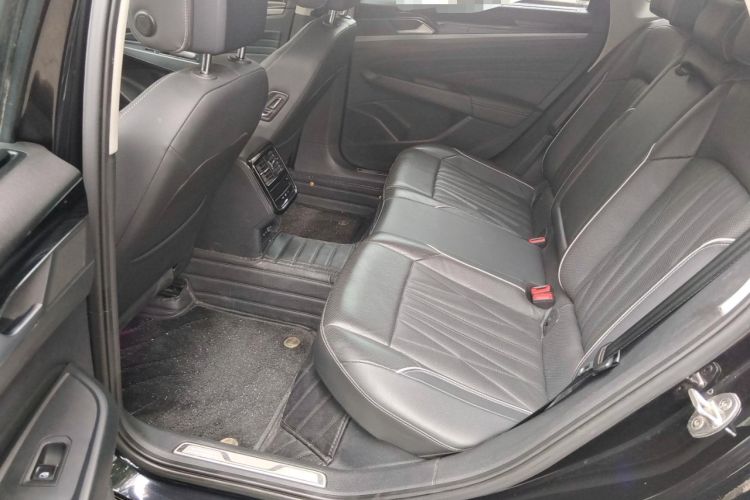 Used Volkswagen Passat 2022 330TSI Luxury Edition Left Rear Seat