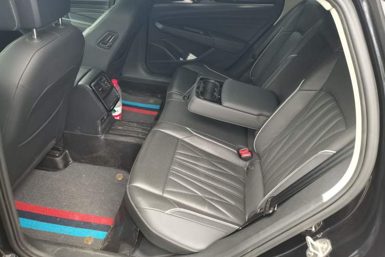 Used Volkswagen Passat 2022 330TSI Starry Luxury Edition Left Rear Seat