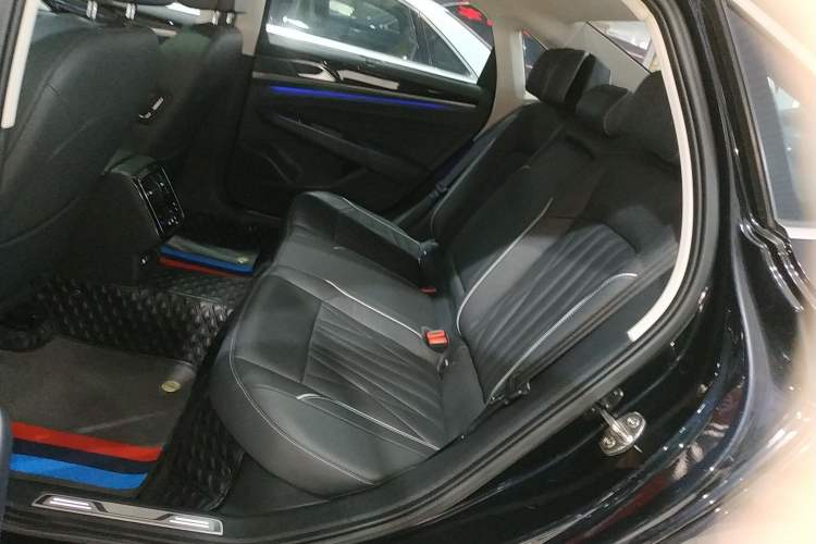 Used Volkswagen Passat 2022 330TSI Luxury Edition Left Rear Seat