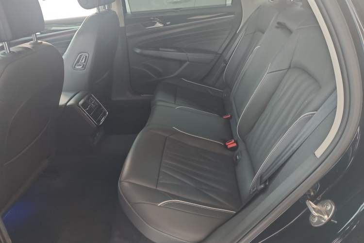 Used Volkswagen Passat 2022 330TSI Luxury Edition Left Rear Seat