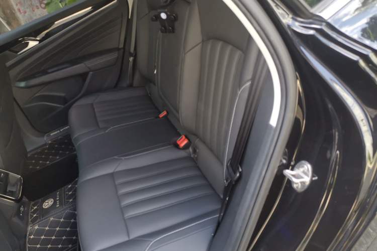 Used Volkswagen Passat 2022 280TSI Business Edition Left Rear Seat