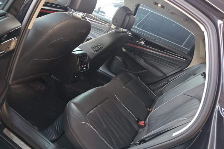 Used Volkswagen Passat 2022 330TSI Starry Luxury Edition Left Rear Seat