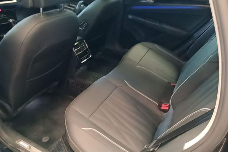 Used Volkswagen Passat 2022 330TSI Starry Luxury Edition Left Rear Seat