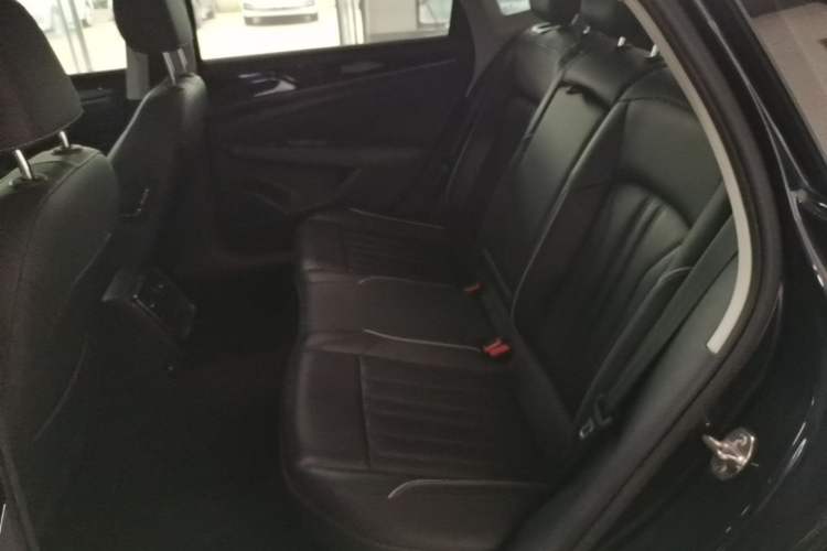 Used Volkswagen Passat 2022 330TSI Elite Edition Custom Version Left Rear Seat