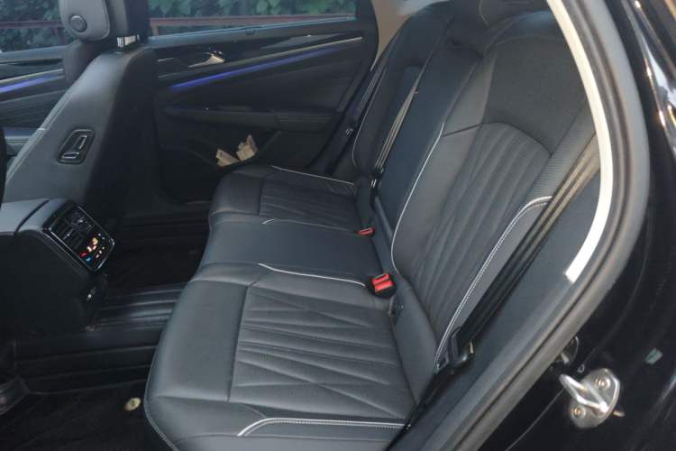 Used Volkswagen Passat 2022 330TSI Luxury Edition Left Rear Seat