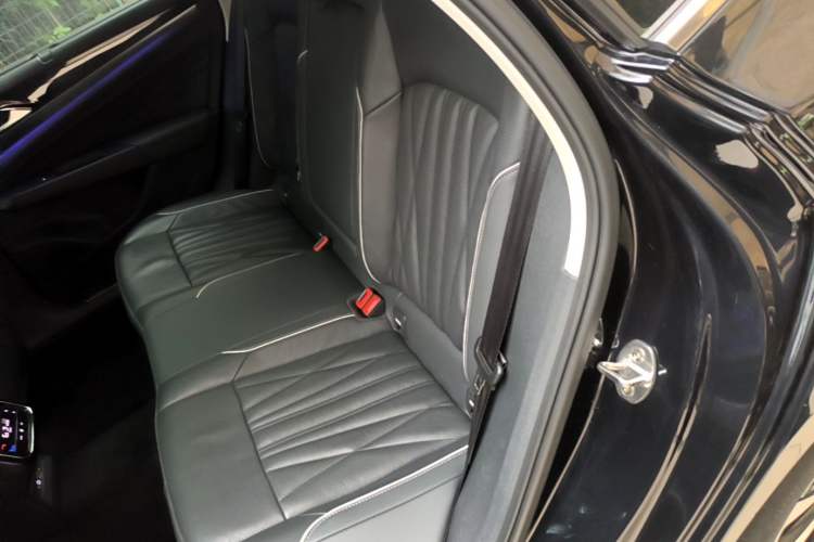 Used Volkswagen Passat 2022 330TSI Luxury Edition Left Rear Seat
