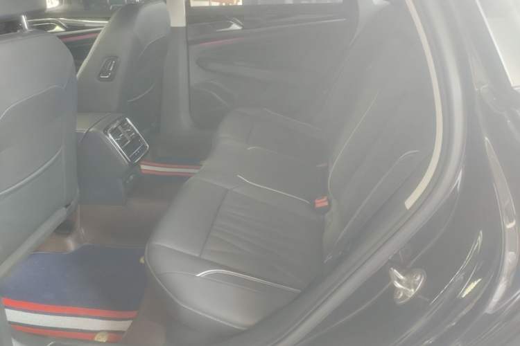 Used Volkswagen Passat 2022 330TSI Starry Luxury Edition Left Rear Seat