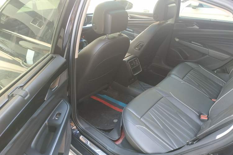Used Volkswagen Passat 2022 330TSI Luxury Edition Custom Version Left Rear Seat