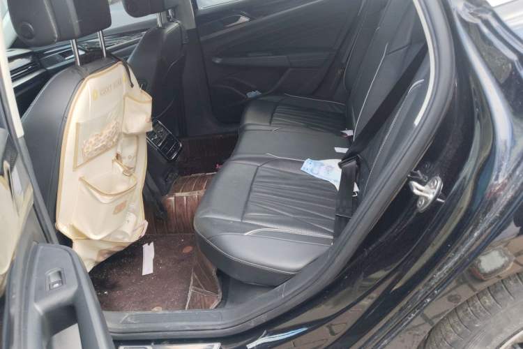 Used Volkswagen Passat 2022 330TSI Luxury Edition Left Rear Seat