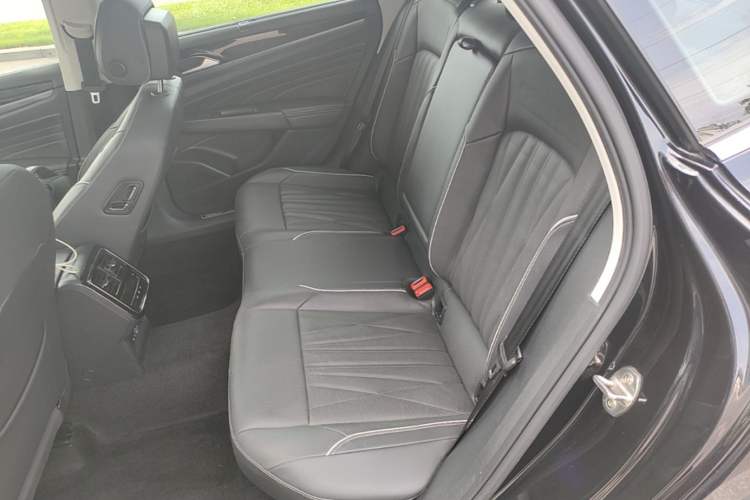 Used Volkswagen Passat 2022 330TSI Starry Luxury Edition Left Rear Seat