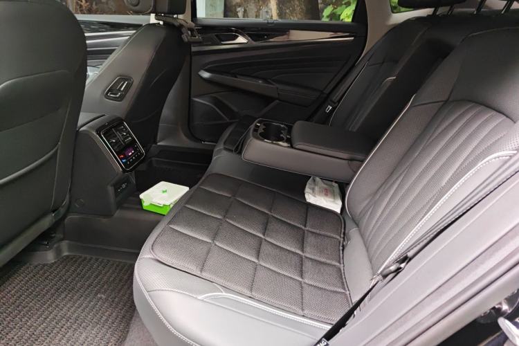 Used Volkswagen Passat 2022 380TSI Flagship Edition Left Rear Seat