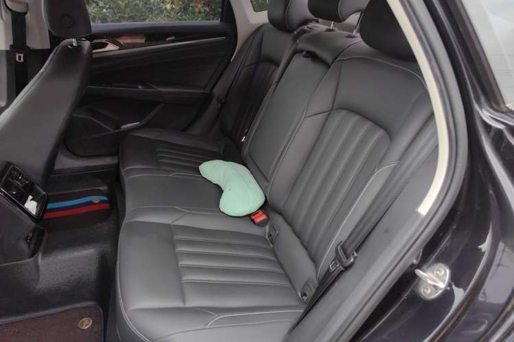 Used Volkswagen Passat 2022 280TSI Business Edition Left Rear Seat