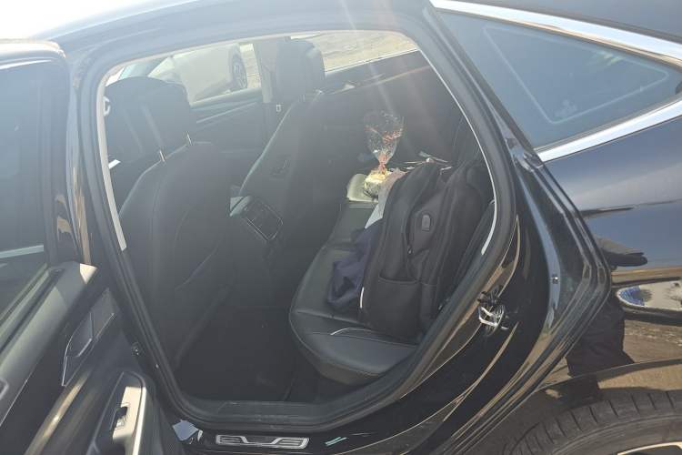 Used Volkswagen Passat 2022 330TSI Luxury Edition Left Rear Seat