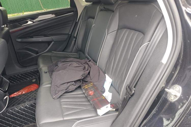 Used Volkswagen Passat 2022 330TSI Luxury Edition Left Rear Seat