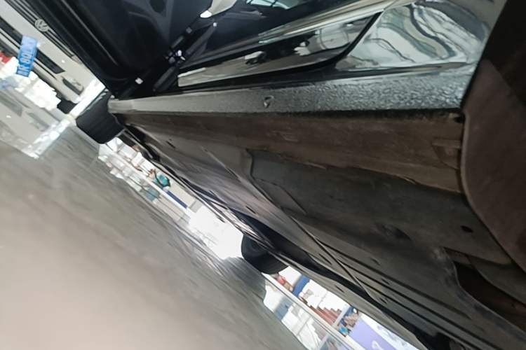 Used Volkswagen Passat 2022 280TSI Business Edition Left Side Sill
