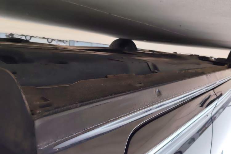 Used Volkswagen Passat 2022 280TSI Business Edition Left Side Sill