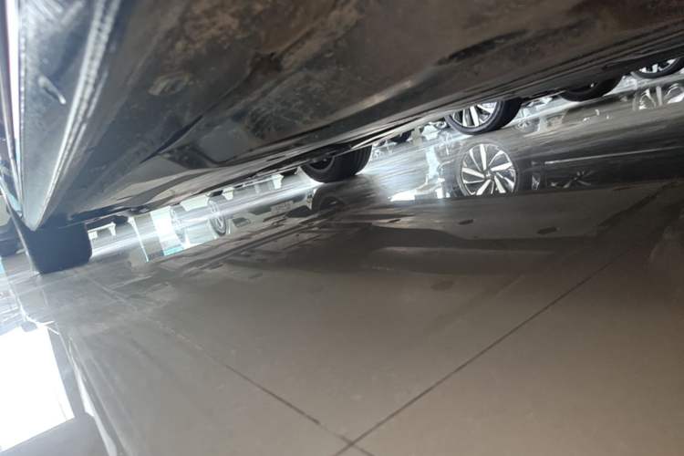 Used Volkswagen Passat 2022 330TSI Luxury Edition Left Side Sill