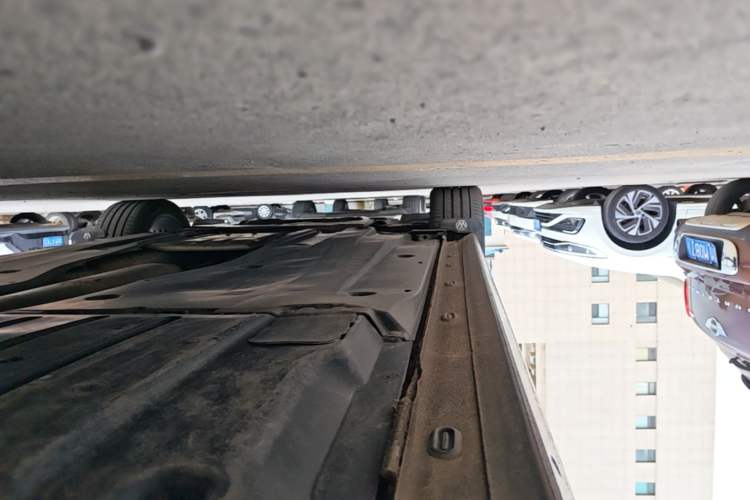 Used Volkswagen Passat 2022 330TSI Elite Edition Left Side Sill