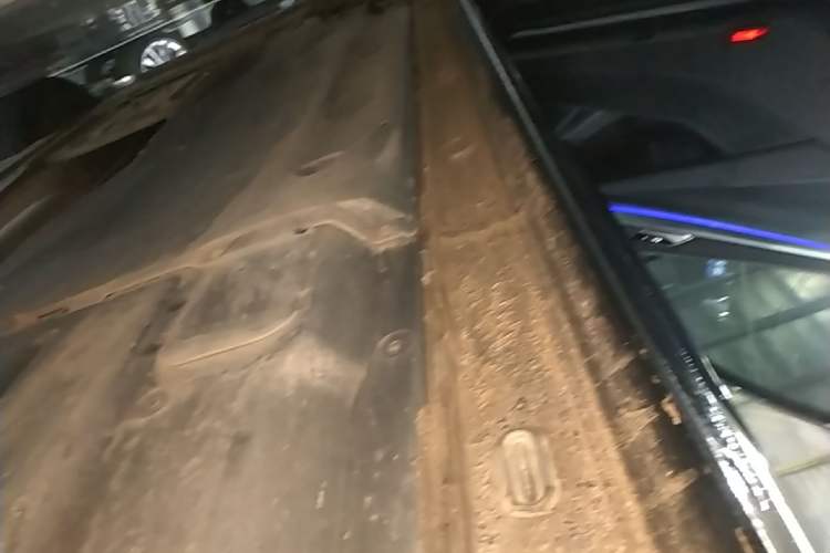 Used Volkswagen Passat 2022 330TSI Starry Luxury Edition Left Side Sill