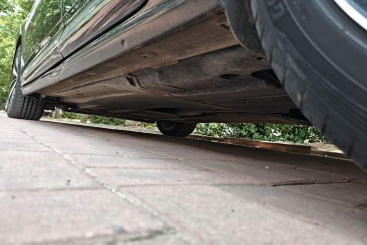 Used Volkswagen Passat 2022 330TSI Starry Luxury Edition Left Side Sill