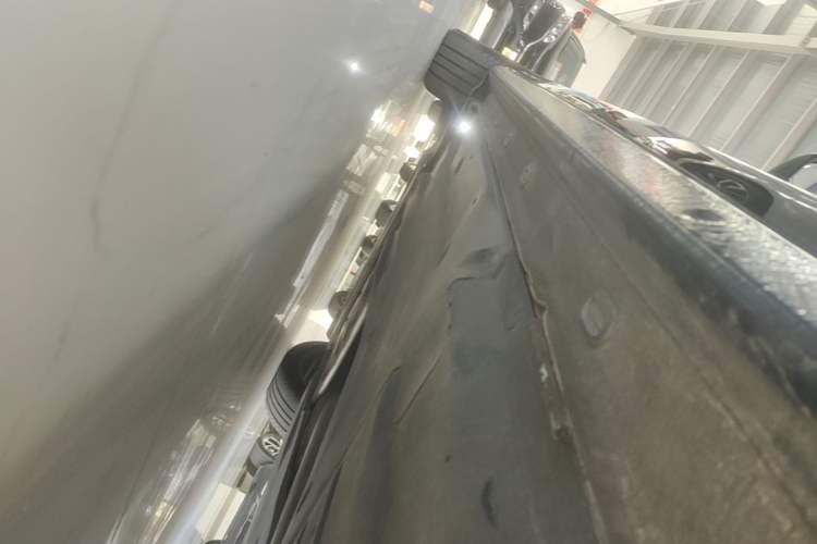 Used Volkswagen Passat 2022 330TSI Starry Luxury Edition Left Side Sill