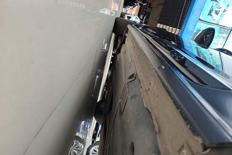 Used Volkswagen Passat 2022 330TSI Starry Elite Edition Left Side Sill
