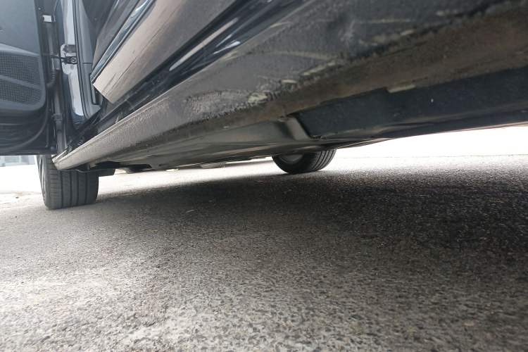 Used Volkswagen Passat 2022 330TSI Starry Elite Edition Left Side Sill