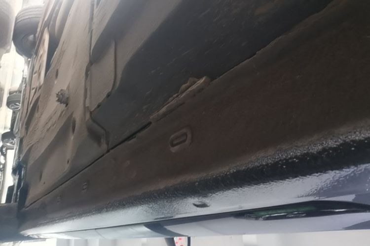 Used Volkswagen Passat 2022 330TSI Elite Edition Custom Version Left Side Sill
