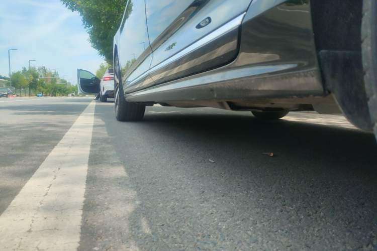 Used Volkswagen Passat 2022 330TSI Starry Elite Edition Left Side Sill