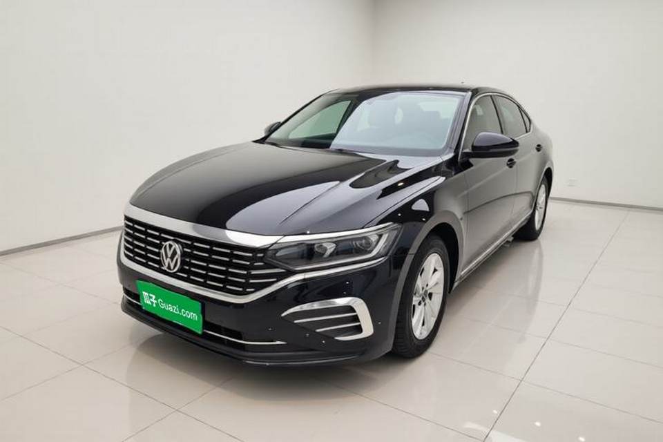 Volkswagen Passat 2022