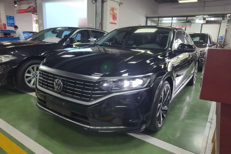 Used Volkswagen Passat 2022 330TSI Elite Edition Guazi used car, China used car export, Used car for sale, Used Volkswagen cars, Cheapest cars for sale