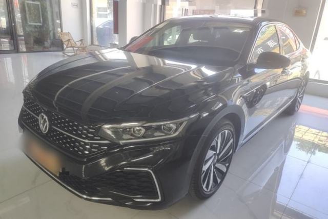 Used Volkswagen Passat 2022 330TSI Starry Luxury Edition