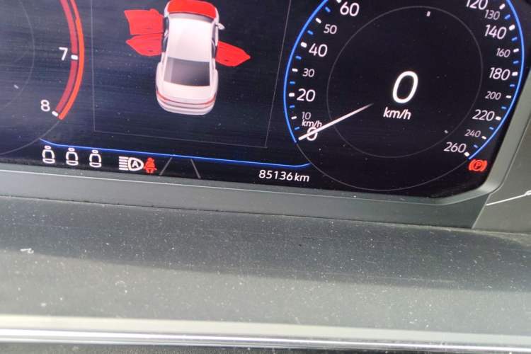 Used Volkswagen Passat 2022 330TSI Luxury Edition Odometer Close Up