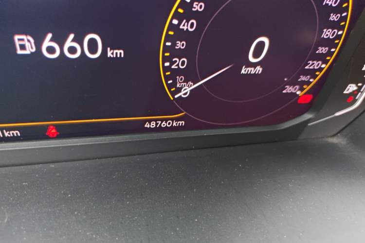 Used Volkswagen Passat 2022 330TSI Starry Elite Edition Odometer Close Up