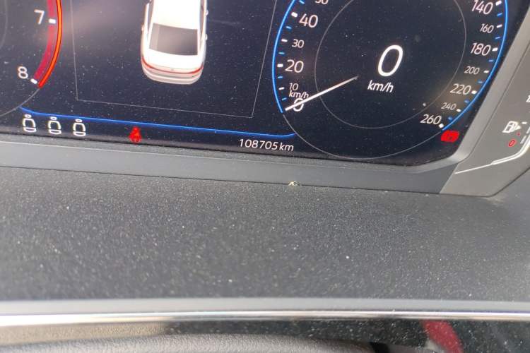 Used Volkswagen Passat 2022 330TSI Starry Luxury Edition Odometer Close Up