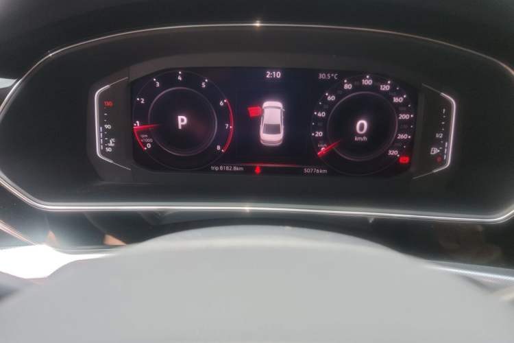 Used Volkswagen Passat 2022 330TSI Starry Elite Edition Odometer Close Up