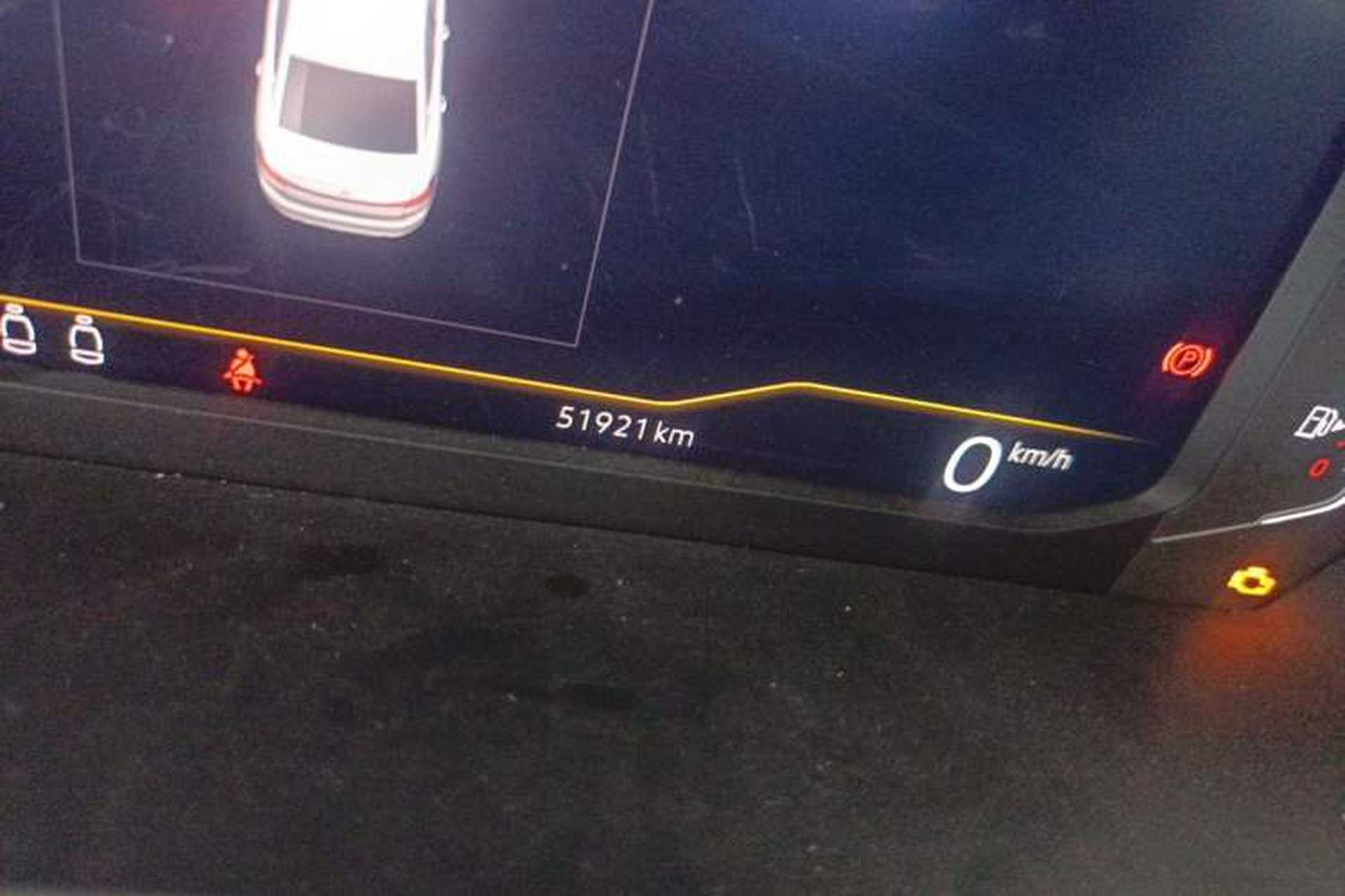 Used Volkswagen Passat 2022 280TSI Business Edition Odometer Close Up