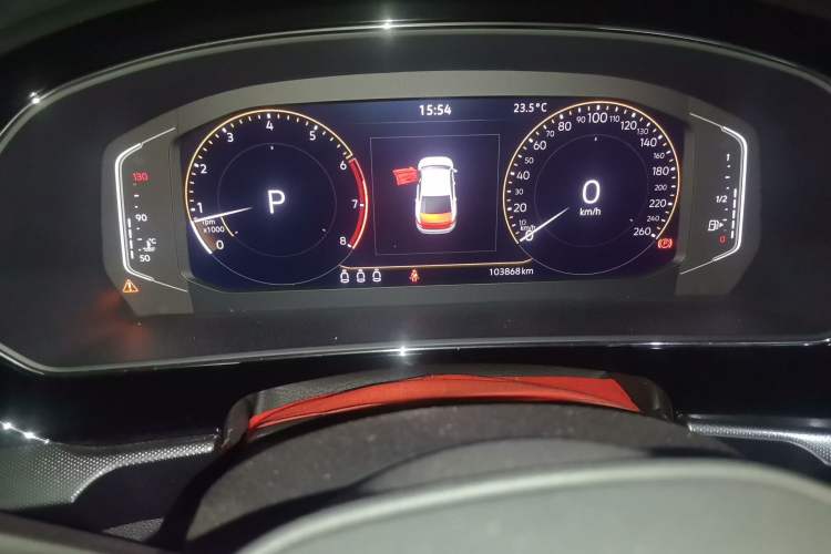 Used Volkswagen Passat 2022 330TSI Elite Edition Odometer Close Up