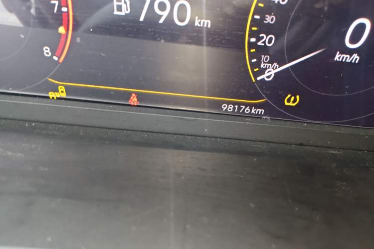 Used Volkswagen Passat 2022 330TSI Starry Elite Edition Odometer Close Up