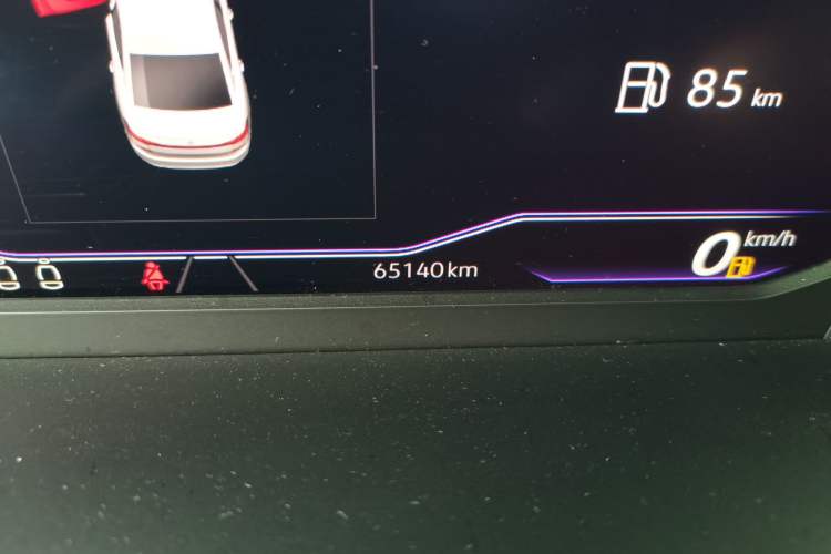 Used Volkswagen Passat 2022 330TSI Starry Luxury Edition Odometer Close Up