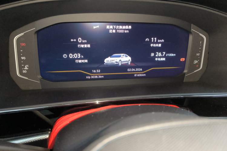 Used Volkswagen Passat 2022 330TSI Luxury Edition Odometer Close Up