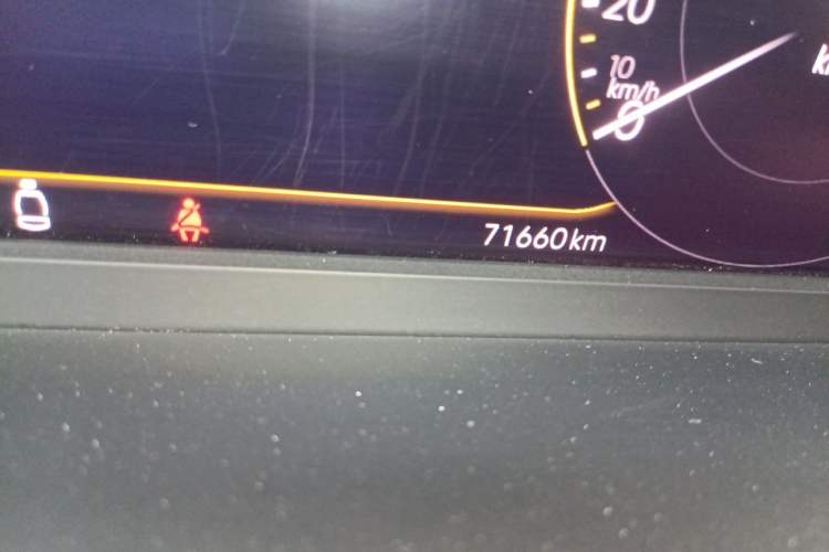 Used Volkswagen Passat 2022 330TSI Elite Edition Odometer Close Up