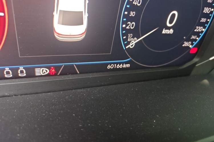 Used Volkswagen Passat 2022 330TSI Luxury Edition Odometer Close Up